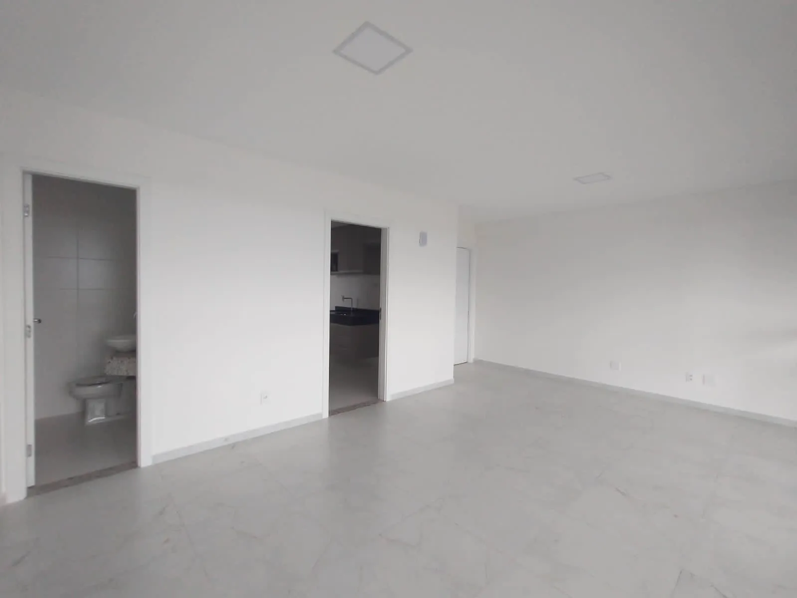 Apartamento em Santa Mônica, foto 3 de 14